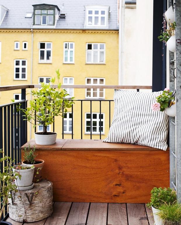 Få noget ud af pladsen på den lille altan