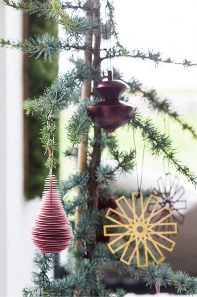 julepynt vindueskarm